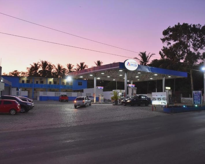 Pousada e Posto Amigão