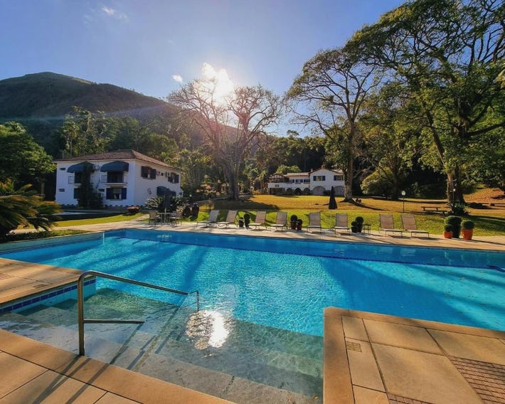 Saison Resort & Spa