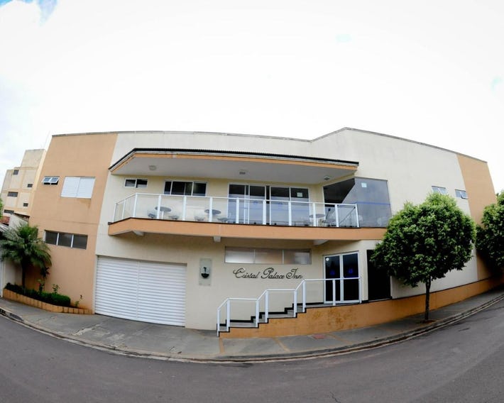 Cristal Palace Inn