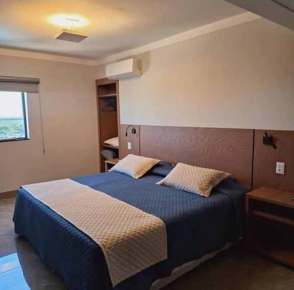 Optimum Plaza Hotel