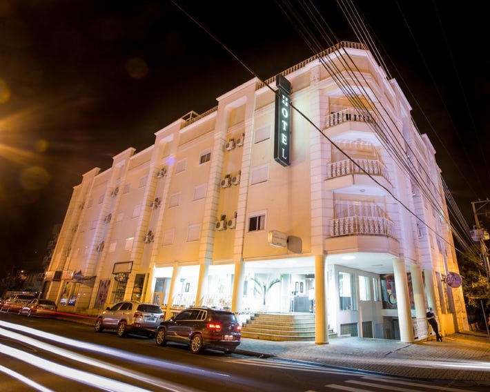 Francisco Beltrão Palace Hotel