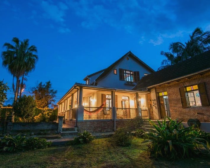 Casa da Estacao - Não é hotel, não é pousada é a casa mais charmosa de Morretes!