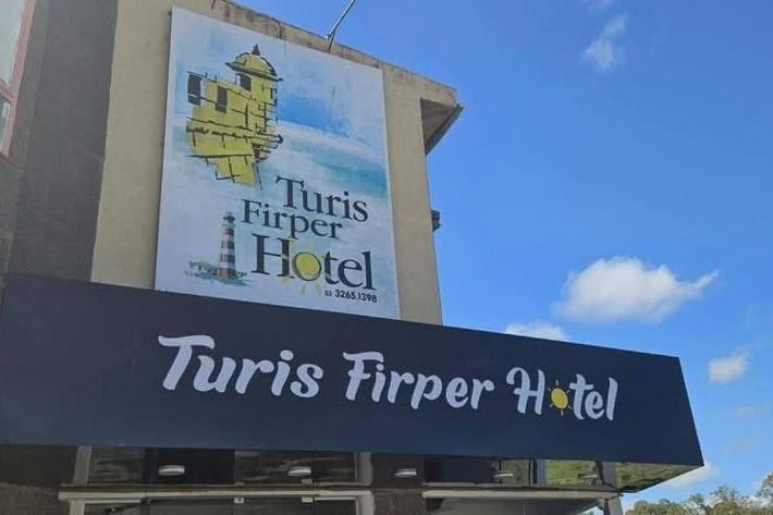 Turis Firper Hotel