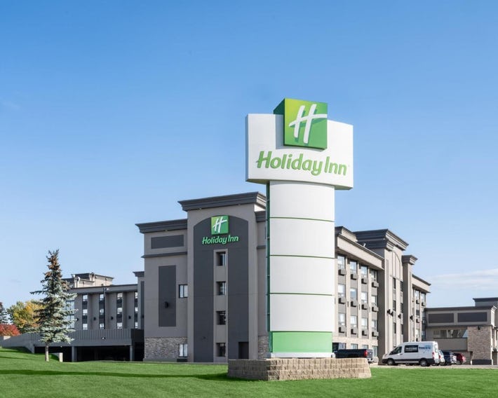 Holiday Inn Calgary Airport by IHG