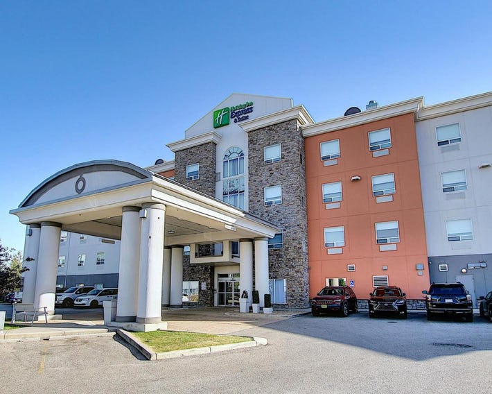 Holiday Inn Express Airport Calgary by IHG