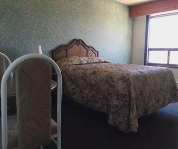 Mile Zero Motor Inn