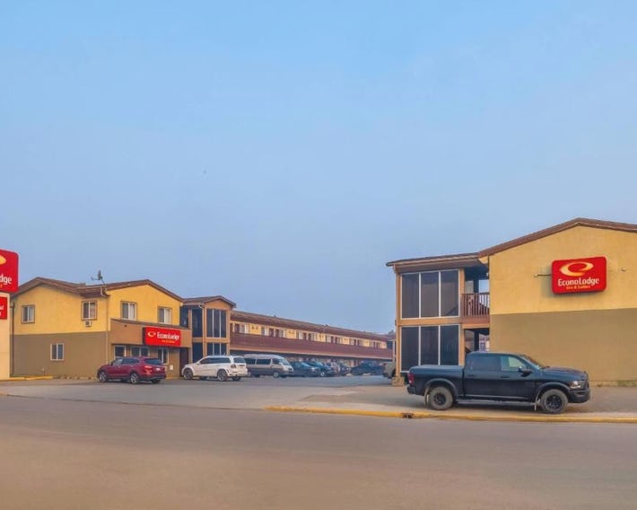 Econo Lodge Inn & Suites High Level