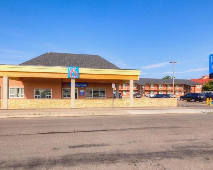 Motel 6-Lethbridge, AB