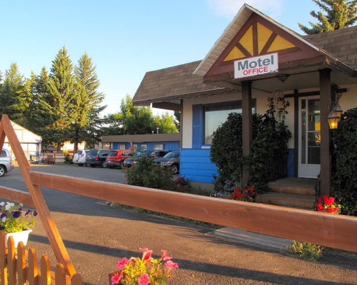 Blue Mountain Motel