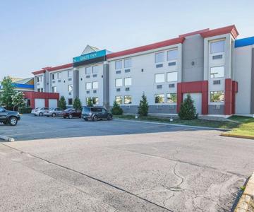 Quality Inn & Conference Centre  North Hill