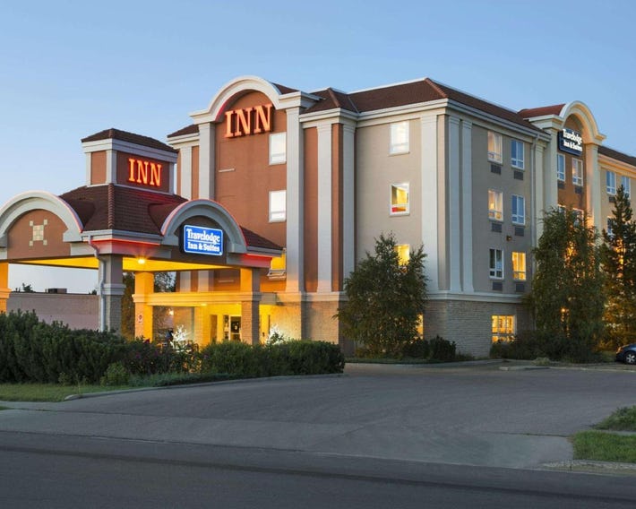 Travelodge by Wyndham Spruce Grove