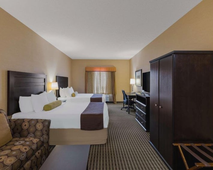 Best Western Sunrise Inn & Suites