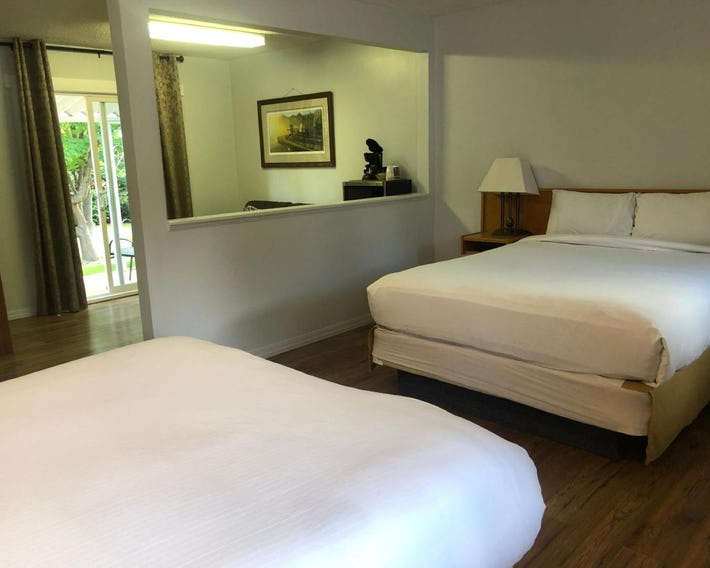 Bavarian Orchard Motel