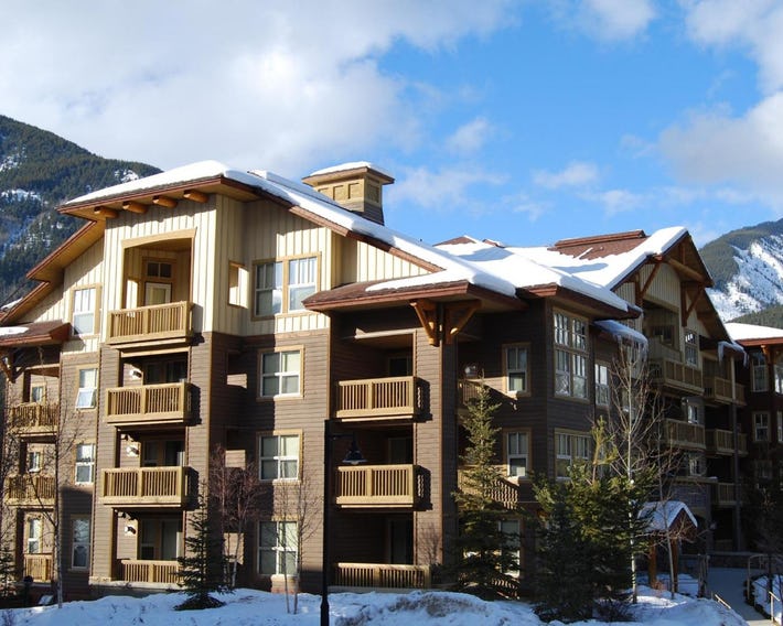 Panorama Mountain Resort - Premium Condos and Townhomes
