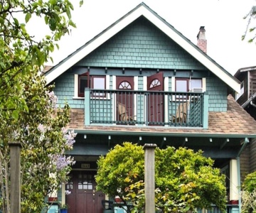 A Suite @ Kitsilano Cottage
