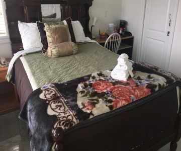 White House Bed and Breakfast