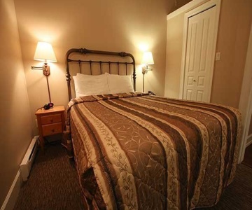 Royal Victoria Suites