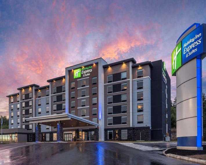 Holiday Inn Express & Suites Moncton by IHG