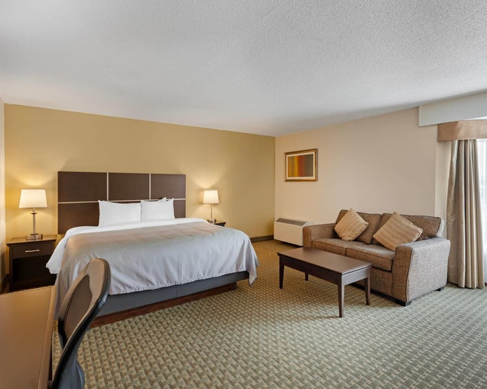 Quality Inn & Suites