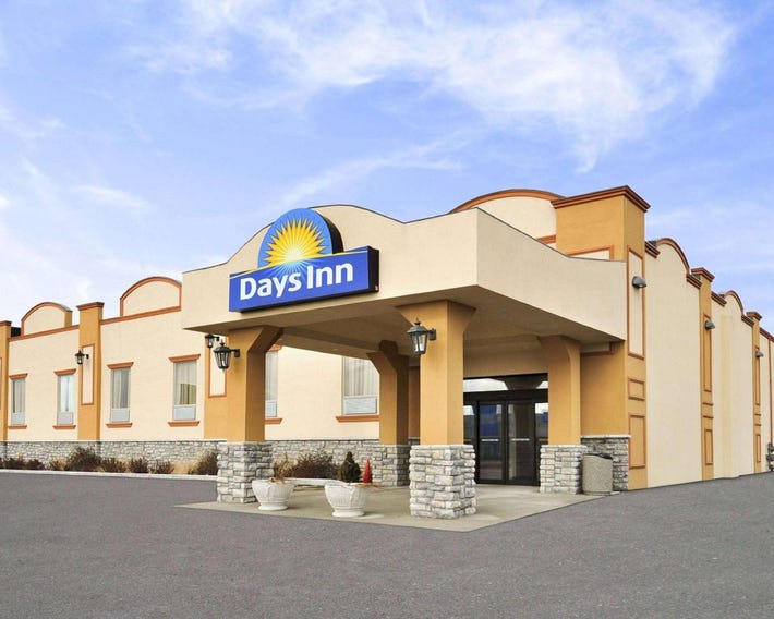 Days Inn by Wyndham Brampton