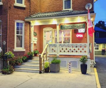 Maple Leaf Motel