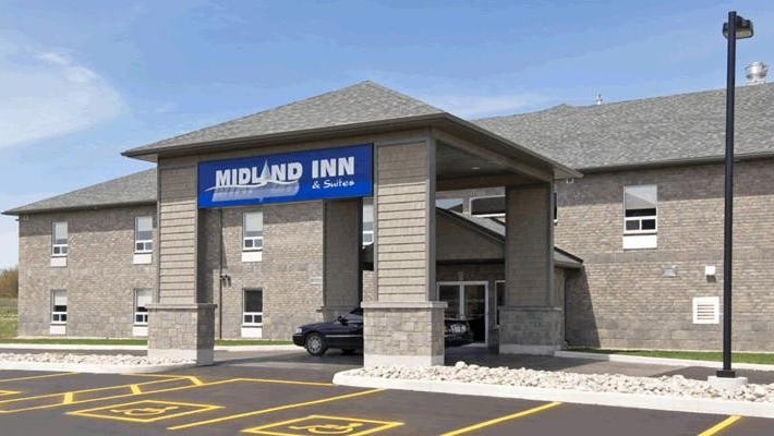 Midland Inn & Suites