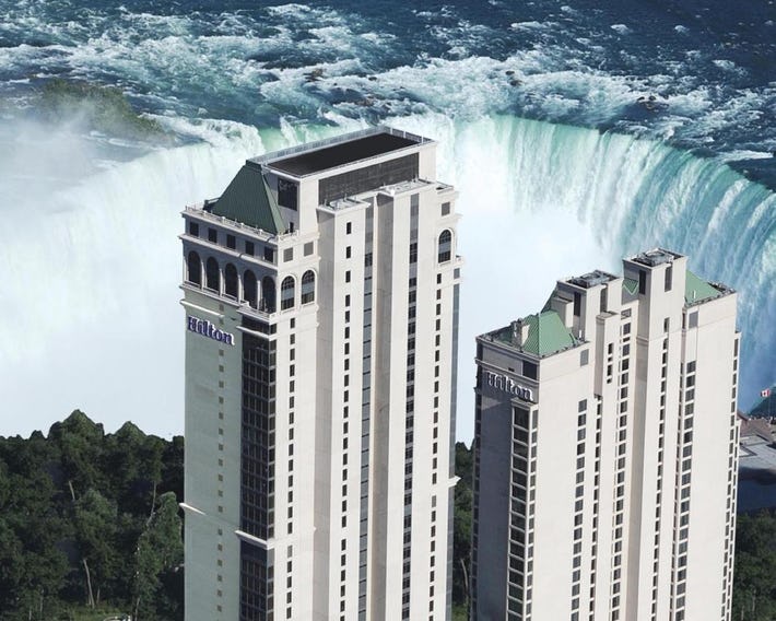 Hilton Niagara Falls/ Fallsview Hotel & Suites
