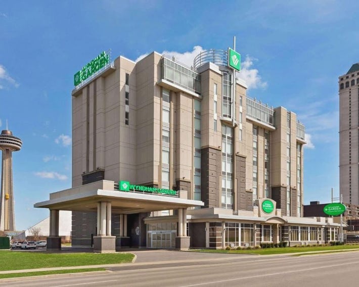Wyndham Garden Niagara Falls Fallsview