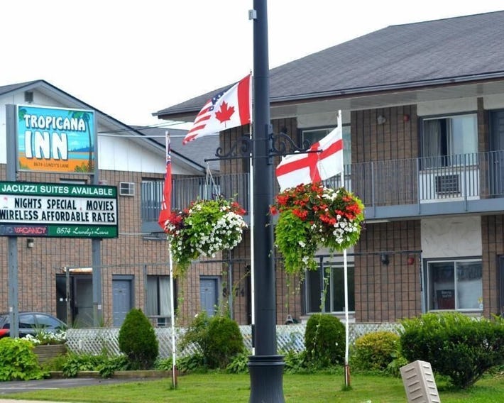 Tropicana Inn