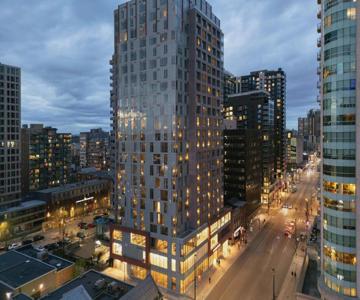 AC Hotel by Marriott Ottawa Downtown