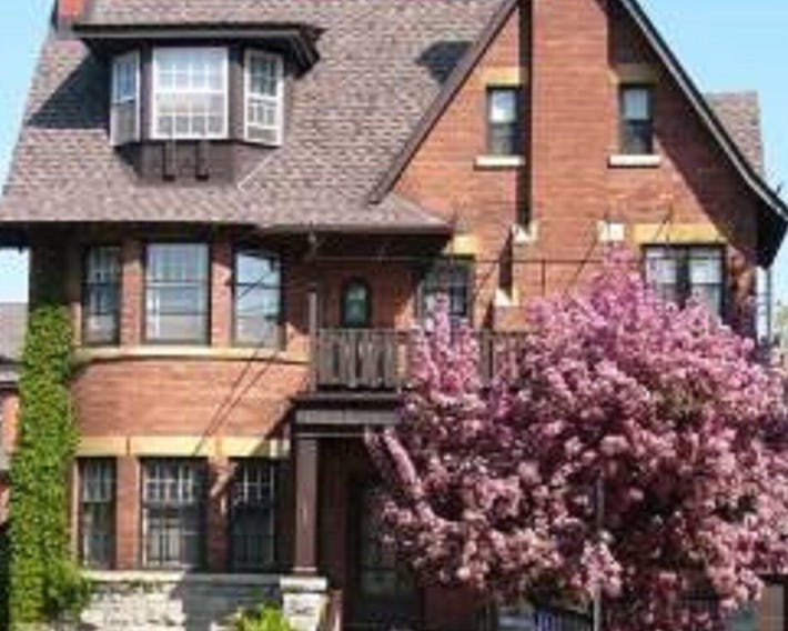 Ashbury House Bed and Breakfast