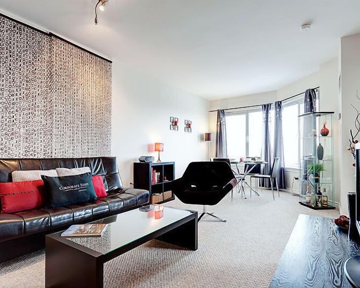 50 Laurier Apartments by CorporateStays
