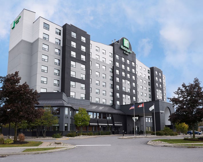 Holiday Inn Hotel & Suites Ottawa Kanata