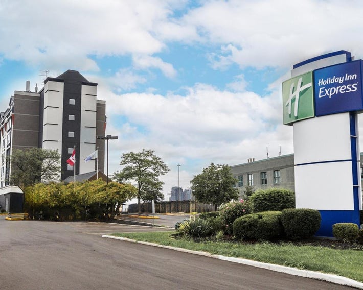 Holiday Inn Express Toronto North York