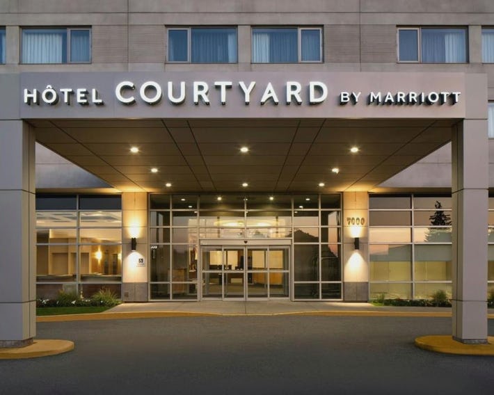 Courtyard by Marriott Montreal Airport