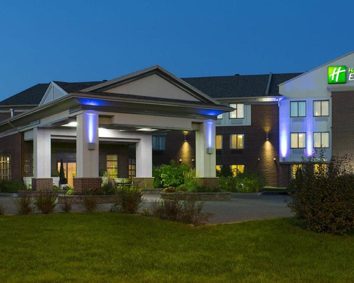 Holiday Inn Express Quebec City-Sainte Foy by IHG