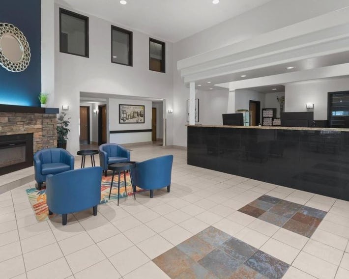Super 8 by Wyndham Quebec City