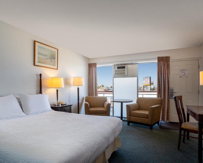 Thriftlodge by Wyndham Regina North