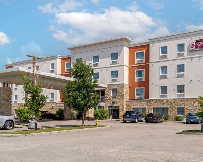 Best Western Plus Eastgate Inn & Suites