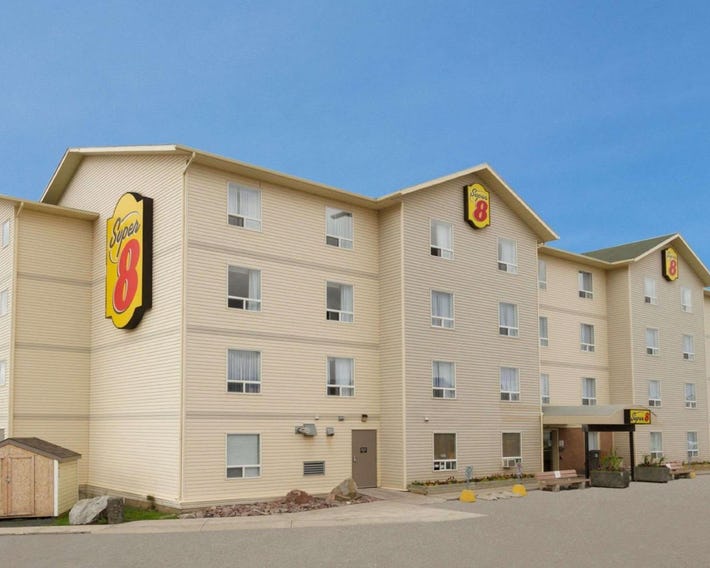 Super 8 by Wyndham Yellowknife