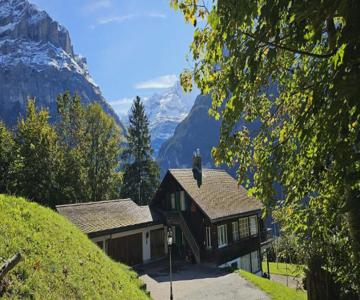 Chalet Weid - Aare Jungfrau AG