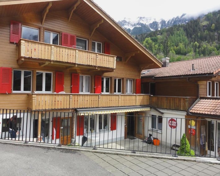 Valley Hostel