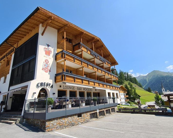 Hotel Cresta