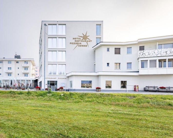 Hotel Restaurant Pizzeria Sonne