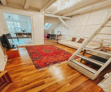 Central city apartment with terrace