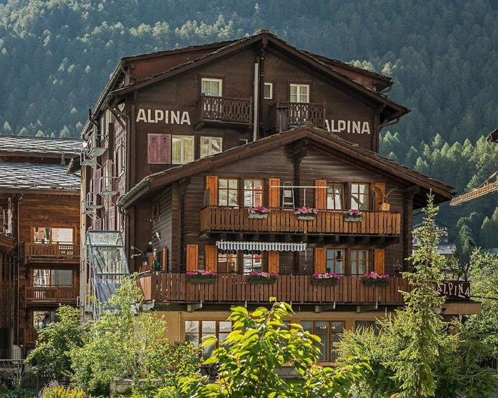 Hotel Alpina
