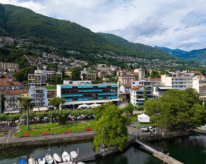 Hotel & Lounge Lago Maggiore