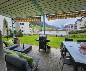 Grosszügige 3 Schlafzimmer Wohnung mit privatem Garten neben Jakobshornbahn