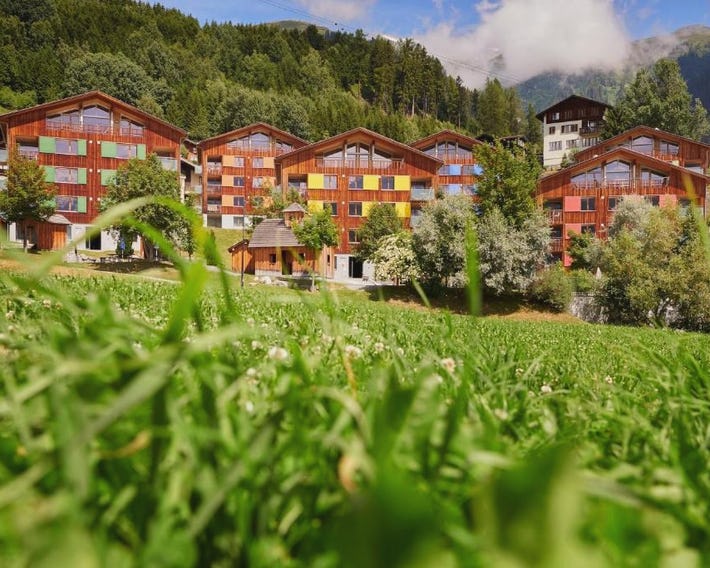 Reka-Feriendorf Disentis