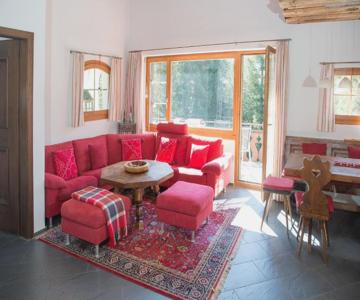 Chalet apartment with whirlpool